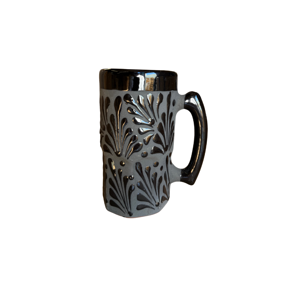 TARRO CERVECERO NEGRO EN NEGRO