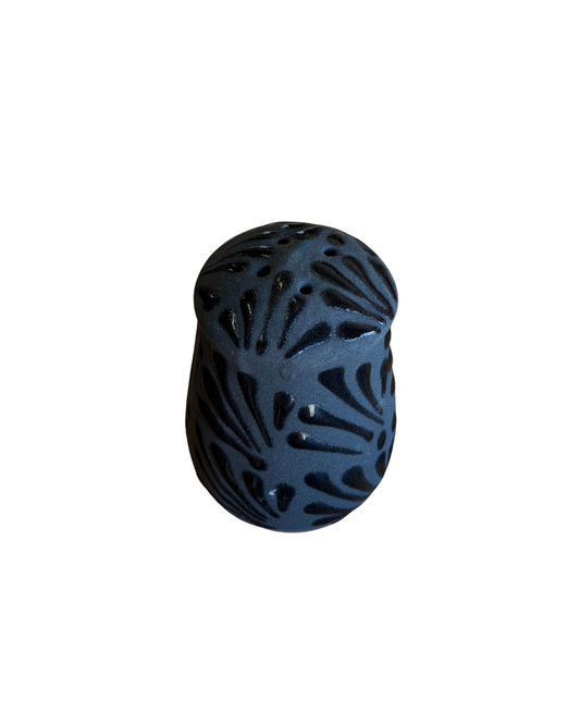 SALERO NEGRO (SALT SHAKER)
